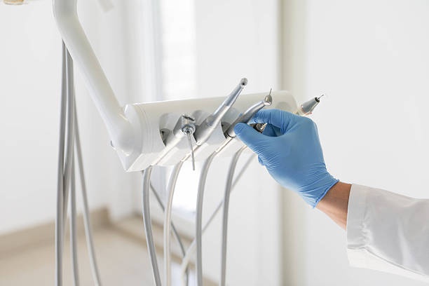 24/7 Emergency Dental Implants experts in Lake Bluff, IL